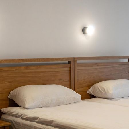 Summit Hotel ยาบลูนิตซา ภายนอก รูปภาพ